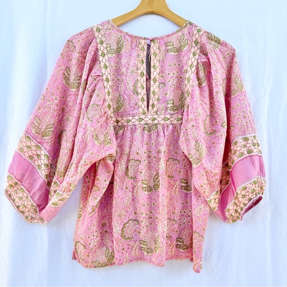 CLEOBELLA | LARGE AMARILLS BLOUSE TASSEL IN CHERRY BLOSSOM PINK AND GREEN - Picture 5 of 5